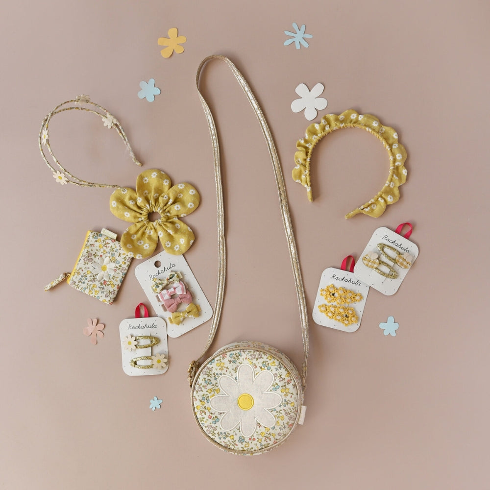 d32808d647b43408a0bf234575fe2d17