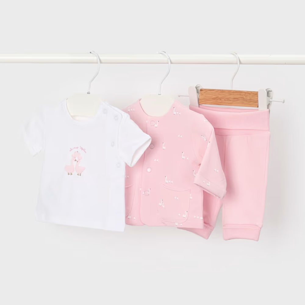 9498100733a3610e0dce4a50d230d60f